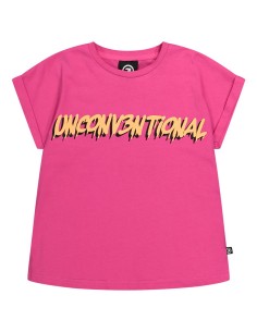 T-shirt unconventional...